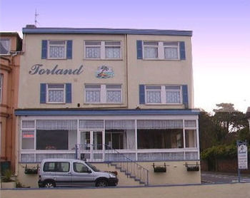 The Torland - Seafront - Free Parking, En-suite Hotel 4*