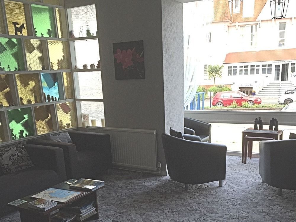 Hotel The Torland - Seafront - Free Parking, En-suite Paignton
