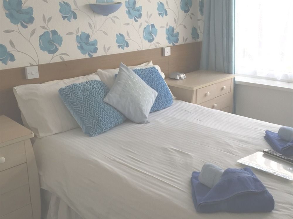 The Torland - Seafront - Free Parking, En-suite 4* Paignton
