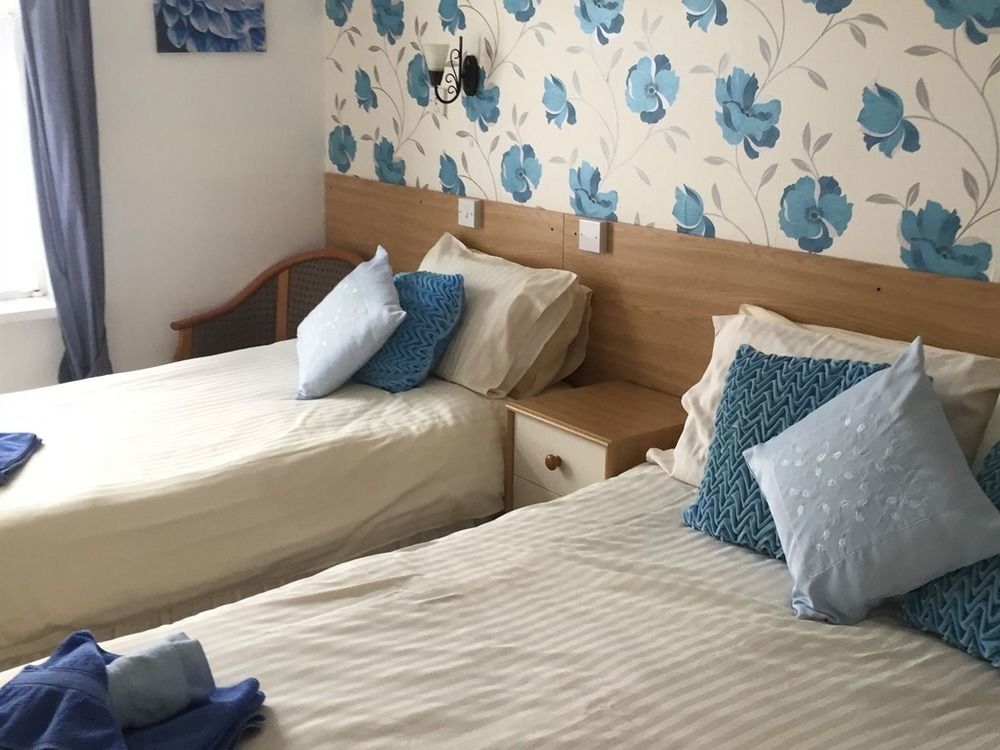 The Torland - Seafront - Free Parking, En-suite Paignton